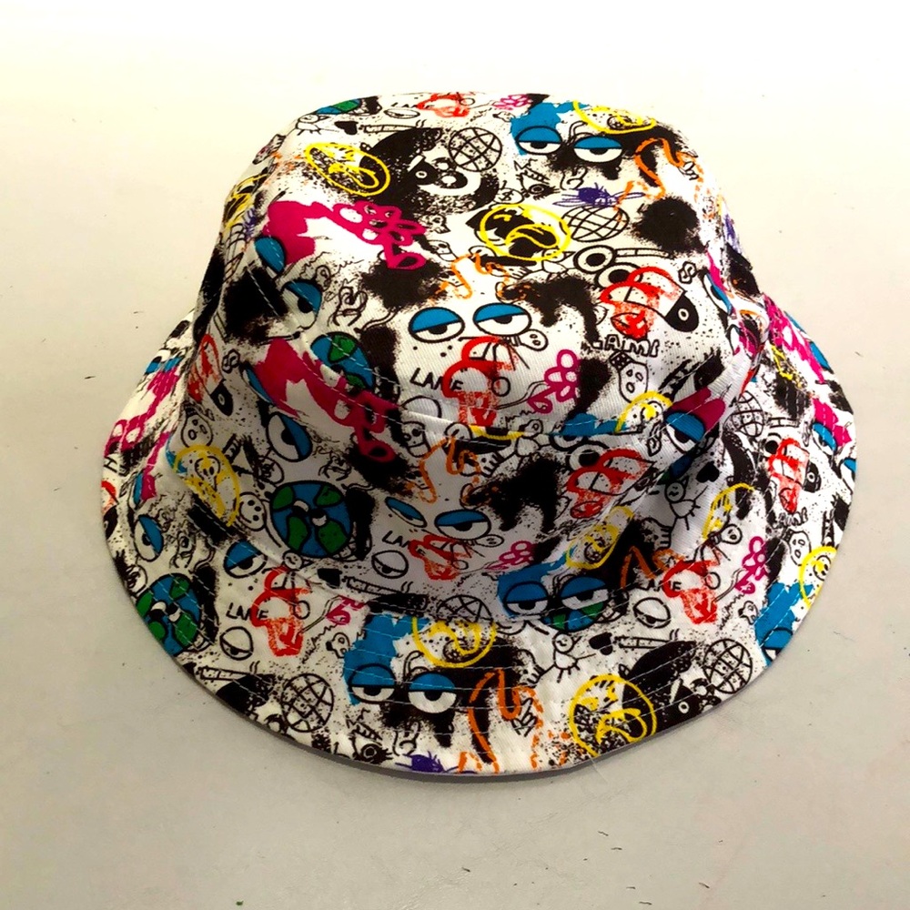 Vitriol Ghastly Graffiti and White Reversible Bucket Hat